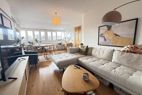 1 bedroom flat for sale, Holmdale Road, West Hampstead NW6
