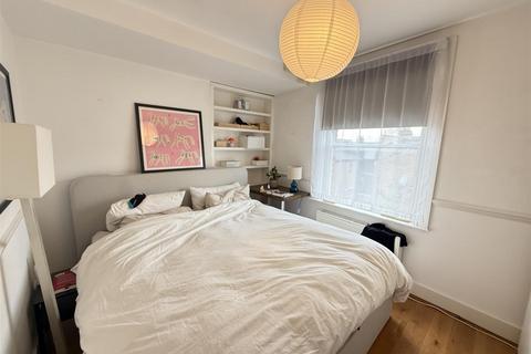 1 bedroom flat for sale, Holmdale Road, West Hampstead NW6