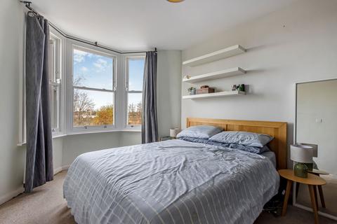 1 bedroom flat for sale, Ridge Road, London N8