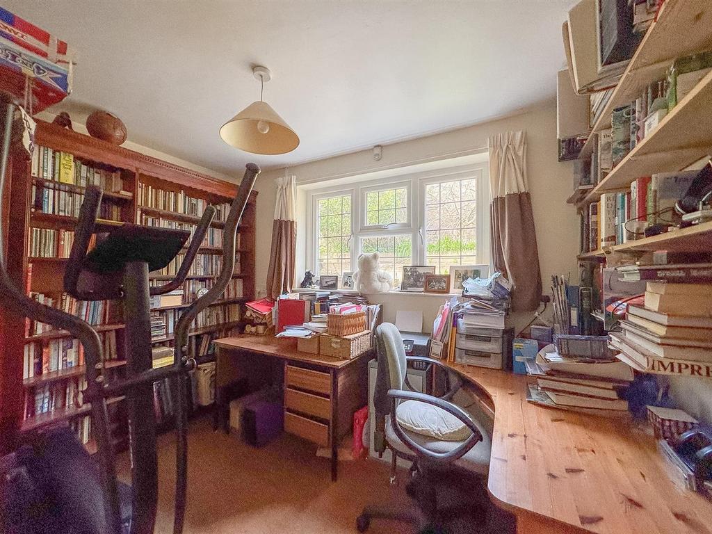 Study/Snug