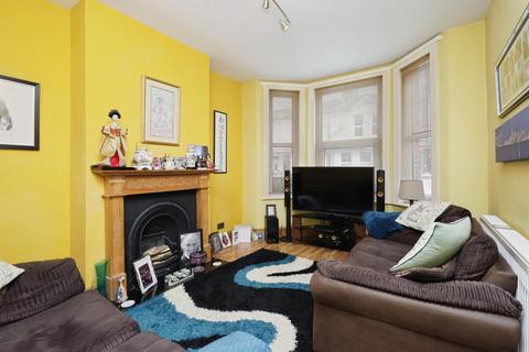 3 bedroom terraced house for sale, Stanley Road, Eastbourne