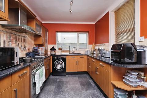 3 bedroom terraced house for sale, Stanley Road, Eastbourne