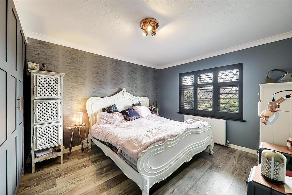 Bedroom - Leeward.jpg