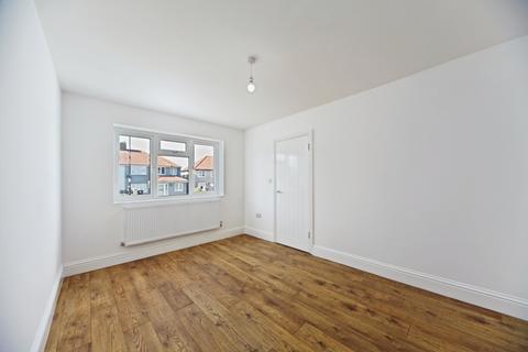 3 bedroom semi-detached house for sale, Shaxton Crescent, New Addington, Croydon, CR0