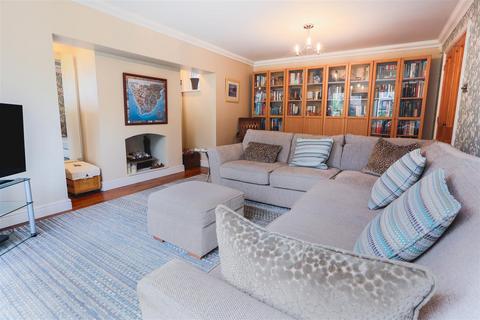 undefined, Rumbush Lane, Dickens Heath, Solihull