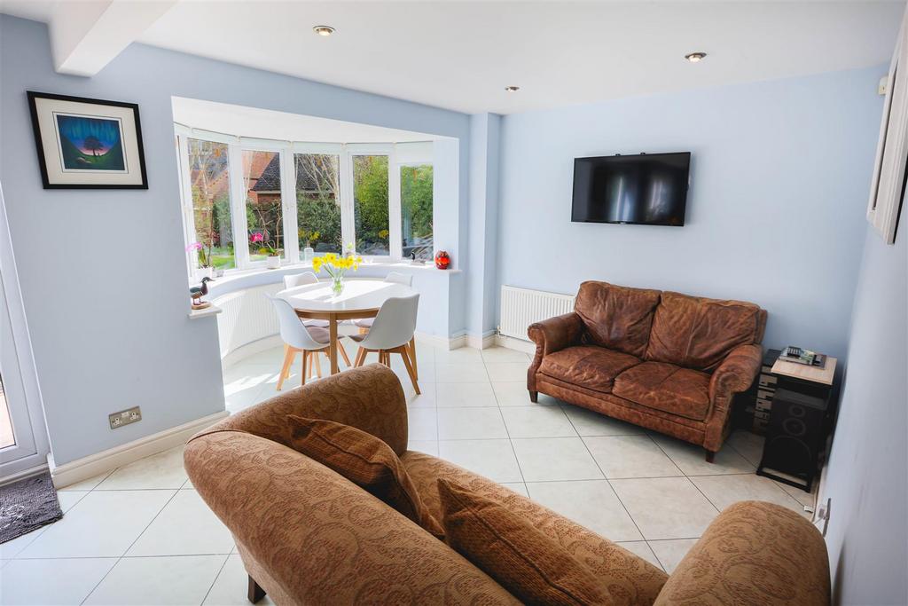 147 Rumbush Ln 13.jpg