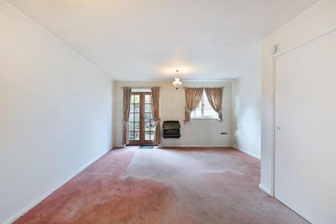undefined, Middle Close, Epsom