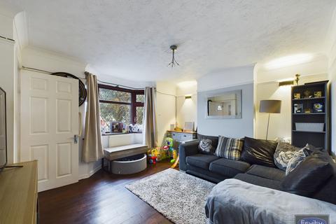 2 bedroom semi-detached house to rent, Brier Road, Sittingbourne, ME10