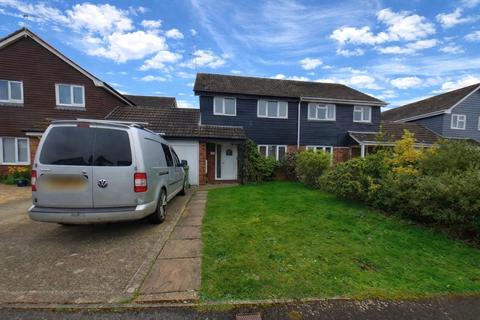 3 bedroom semi-detached house to rent, Fitzwilliam Avenue, Fareham PO14