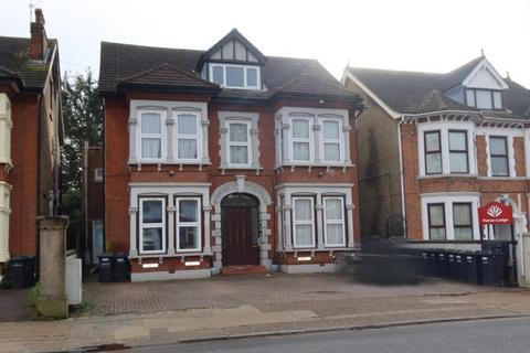 Pelham Lodge, Pelham Road, Gravesend, DA11 0HZ – 1 Bedroom, Ground Floor Apartment