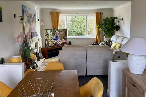 undefined, Mill View, Waltham, Grimsby