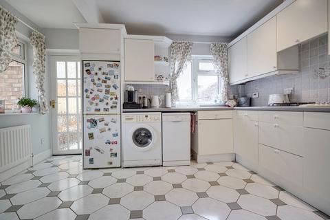 undefined, Springhall Road, Sawbridgeworth, CM21