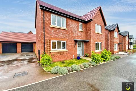 undefined, Milliner Crescent, Gloucester