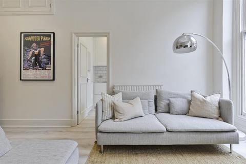 1 bedroom apartment to rent, Nottingham Place, London, W1U 5NN