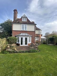 2 bedroom flat to rent, 1 MIlnthorpe Road, Meads