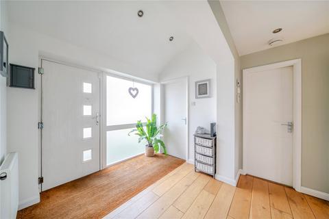 5 bedroom detached house for sale, Gorselands Close, West Byfleet, KT14