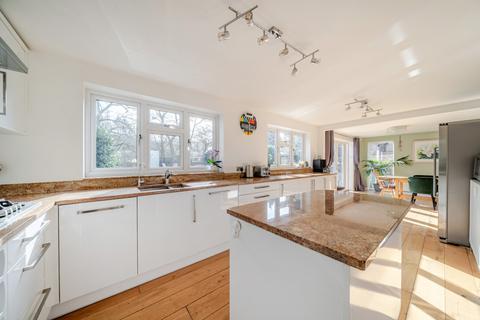 5 bedroom detached house for sale, Gorselands Close, West Byfleet, KT14
