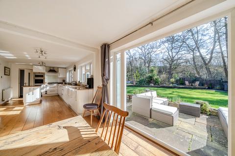 5 bedroom detached house for sale, Gorselands Close, West Byfleet, KT14