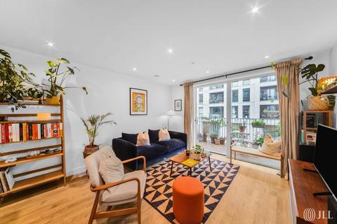 Glow Court, Rookwood Way, London, E3