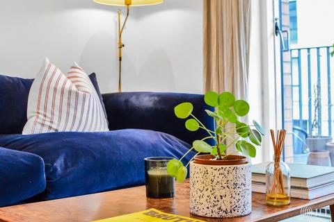 undefined, Glow Court, Rookwood Way, London, E3
