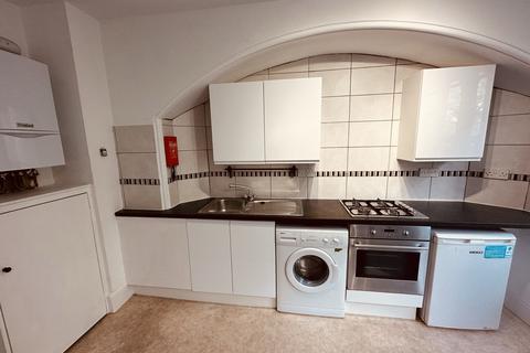 undefined, Hillfield Park, London N10