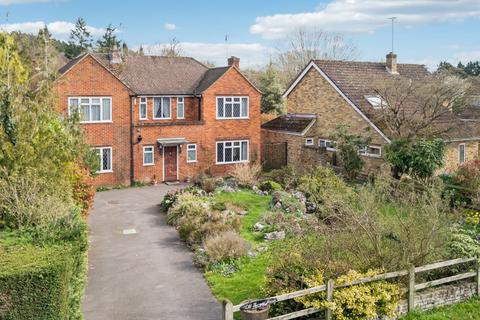 undefined, Lower Road, Chalfont St. Peter, Buckinghamshire, SL9