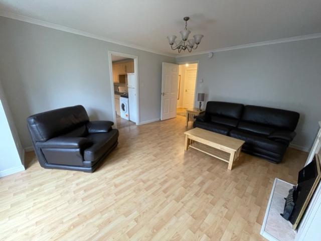 Lounge To Hallway From Side On