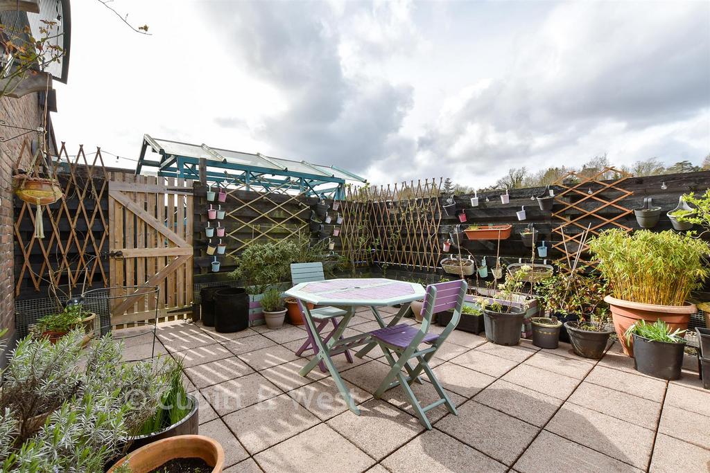 Patio / Decking