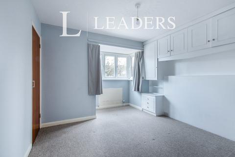3 bedroom detached house to rent, Evesham Close, Bournemouth, BH7