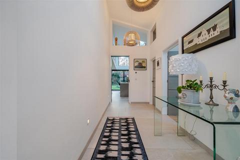 undefined, 7 Birch Close, Arundel