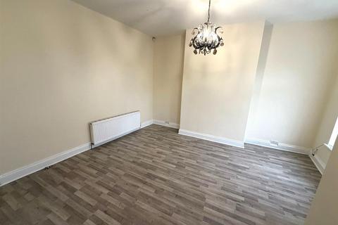 2 bedroom terraced house for sale, Burstead Street, Manchester
