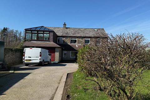 5 bedroom character property for sale, off Rhes Glynllifon, Groeslon, Gwynedd, LL54