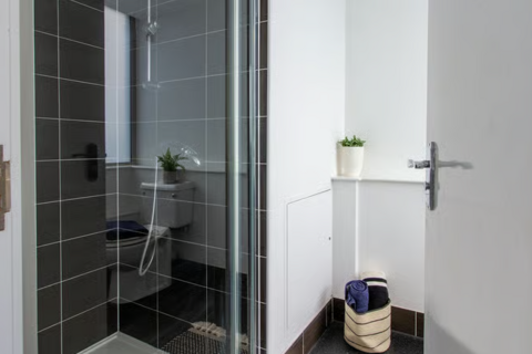Studio to rent, Chelsea Lightfoot Hall, Manresa Road, London