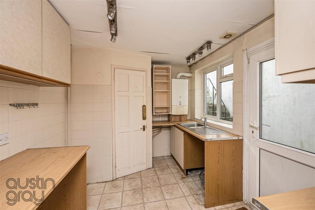 Bear Road, 39-005.JPG