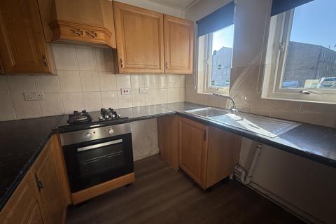 undefined, Elder Grove, Netherton, HUDDERSFIELD