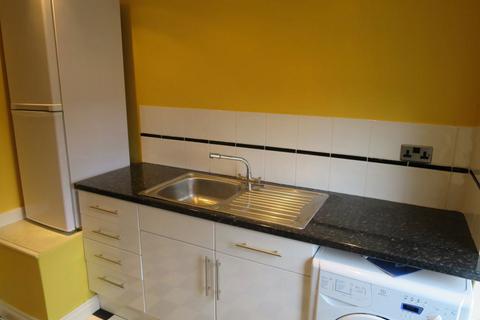 1 bedroom flat to rent, Headley Way