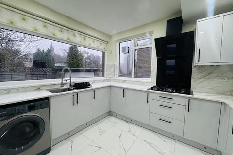 undefined, Newforth Grove, BRADFORD