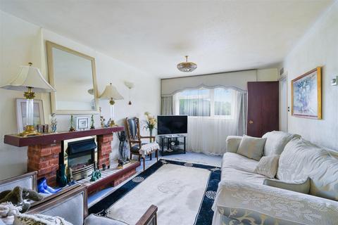 undefined, Hillside Close, Banstead