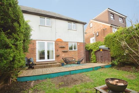 1 bedroom end of terrace house for sale, Rutland Avenue, High Wycombe