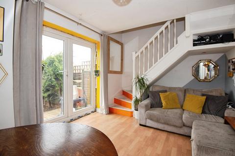 1 bedroom end of terrace house for sale, Rutland Avenue, High Wycombe