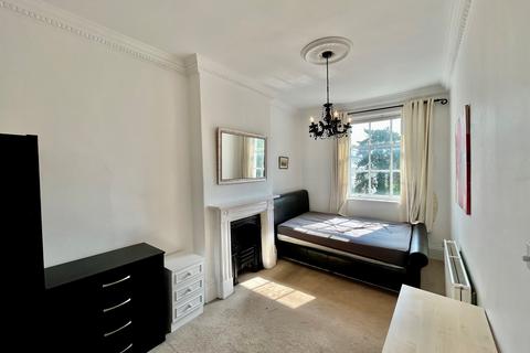 undefined, Clarendon Square, Leamington Spa, CV32