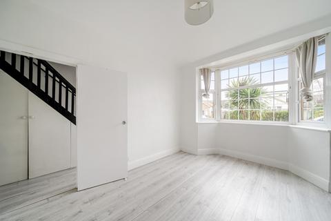 undefined, Wood Road, Shepperton, TW17