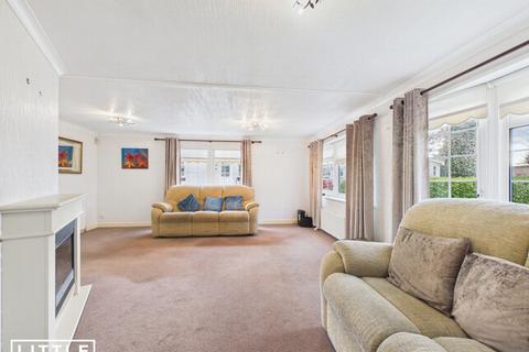 undefined, Main Drive, Halsnead Park, L35