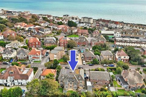 Twynham Road, Dorset BH6
