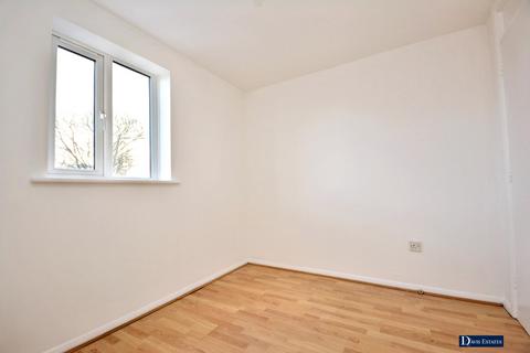 1 bedroom flat for sale, Frazer Close, Romford