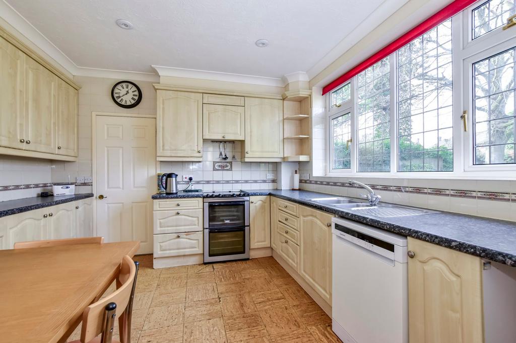 Kitchen breakfast room