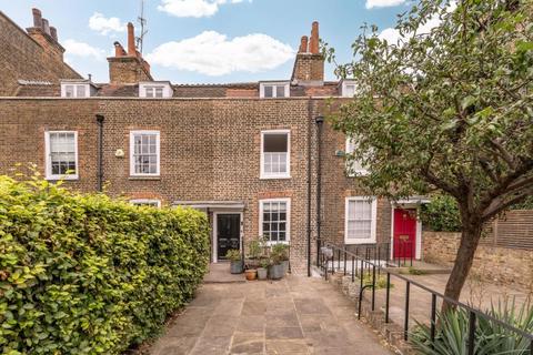 undefined, Sheen Road, TW9