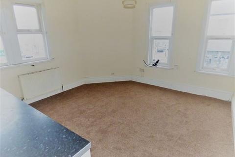 undefined, Leigh Road, Leigh on sea, Leigh on sea,