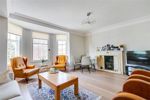 3 bedroom flat to rent, Onslow Square, South Kensington, London