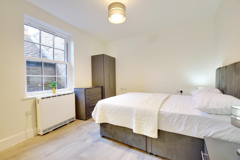 3. Bed